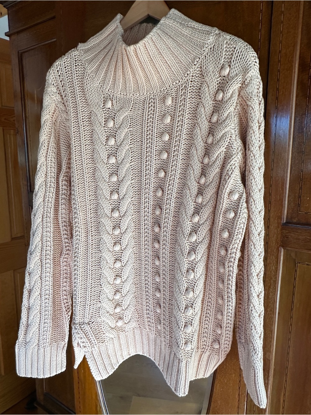 Women's 525 Light Pink Cable-Knit Sweater
